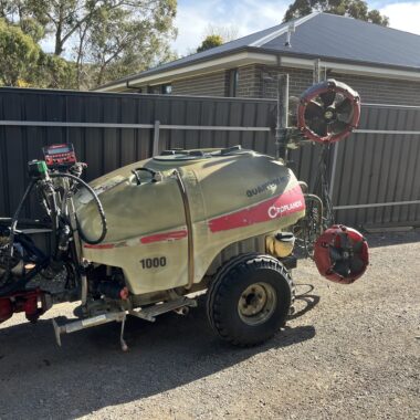 Croplands Quantum 1000L Trailer Sprayer